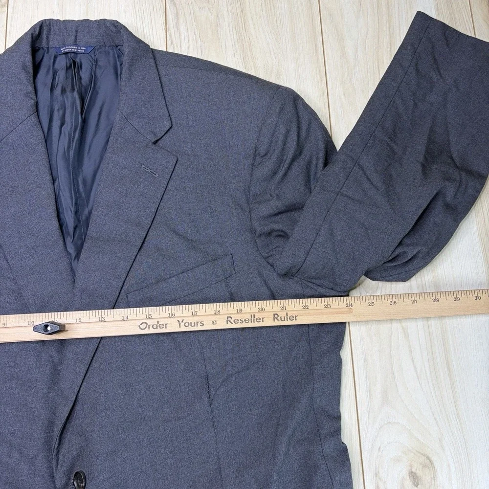 Brooks Brothers decent has
